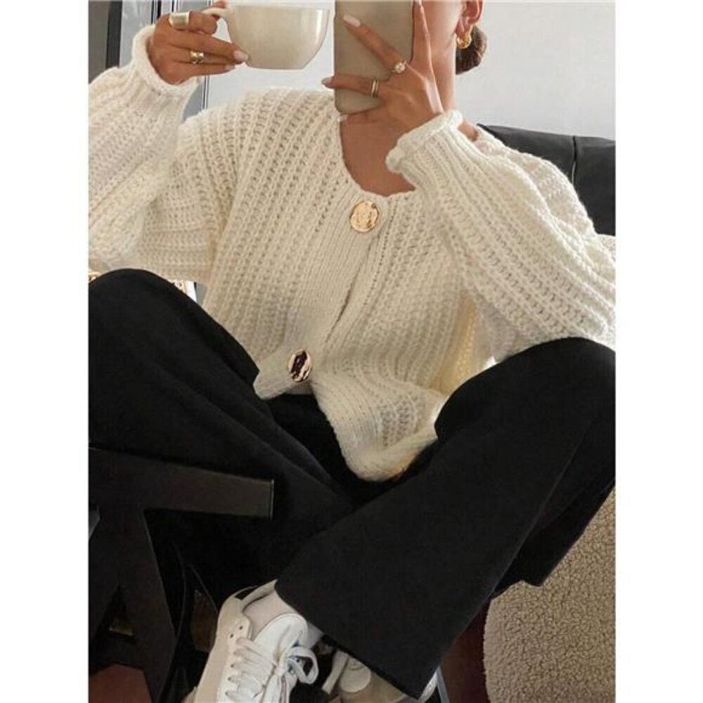 Button-Front Knit Cardigan with Pockets - Picture 4 of 8